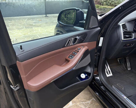 Чорний БМВ Х5, об'ємом двигуна 3 л та пробігом 100 тис. км за 75000 $, фото 20 на Automoto.ua