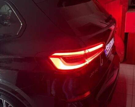 Чорний БМВ Х5, об'ємом двигуна 3 л та пробігом 100 тис. км за 75000 $, фото 14 на Automoto.ua