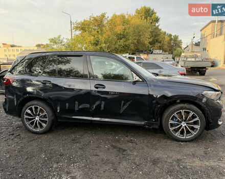 Черный БМВ Х5, объемом двигателя 2 л и пробегом 60 тыс. км за 35000 $, фото 1 на Automoto.ua