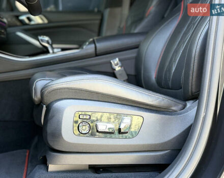 Чорний БМВ Х5, об'ємом двигуна 2.99 л та пробігом 65 тис. км за 90000 $, фото 21 на Automoto.ua