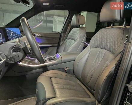 Чорний БМВ Х5, об'ємом двигуна 2.99 л та пробігом 29 тис. км за 110000 $, фото 26 на Automoto.ua