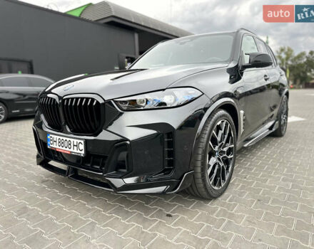 Черный БМВ Х5, объемом двигателя 3 л и пробегом 13 тыс. км за 78000 $, фото 1 на Automoto.ua