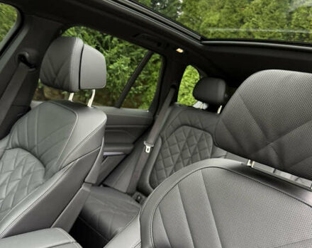 Черный БМВ Х5, объемом двигателя 3 л и пробегом 12 тыс. км за 88000 $, фото 36 на Automoto.ua