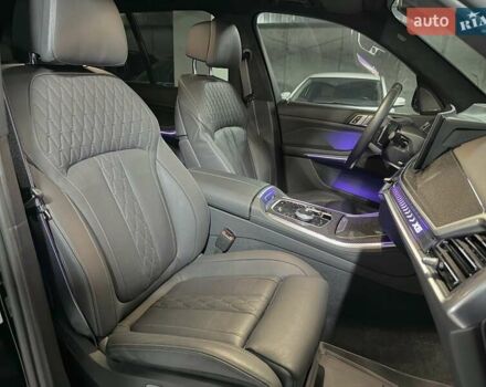 Чорний БМВ Х5, об'ємом двигуна 2.99 л та пробігом 29 тис. км за 110000 $, фото 40 на Automoto.ua