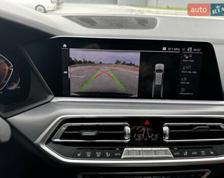 Черный БМВ Х5, объемом двигателя 2 л и пробегом 55 тыс. км за 83000 $, фото 30 на Automoto.ua