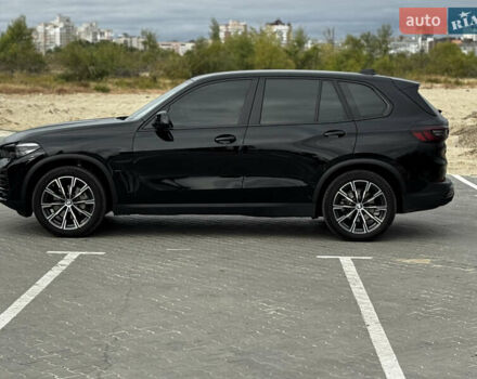 Черный БМВ Х5, объемом двигателя 2 л и пробегом 55 тыс. км за 83000 $, фото 6 на Automoto.ua