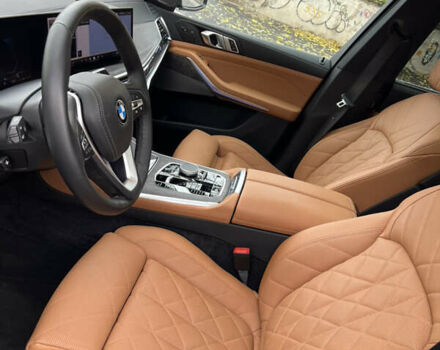 Чорний БМВ Х5, об'ємом двигуна 3 л та пробігом 22 тис. км за 80500 $, фото 7 на Automoto.ua