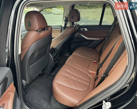 Черный БМВ Х5, объемом двигателя 2 л и пробегом 55 тыс. км за 83000 $, фото 20 на Automoto.ua