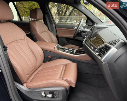 Чорний БМВ Х5, об'ємом двигуна 2.99 л та пробігом 5 тис. км за 123500 $, фото 35 на Automoto.ua