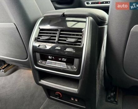 Чорний БМВ Х5, об'ємом двигуна 2.99 л та пробігом 24 тис. км за 116000 $, фото 43 на Automoto.ua