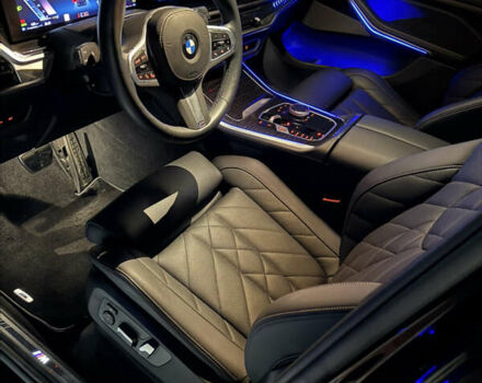 Чорний БМВ Х5, об'ємом двигуна 3 л та пробігом 5 тис. км за 88000 $, фото 21 на Automoto.ua