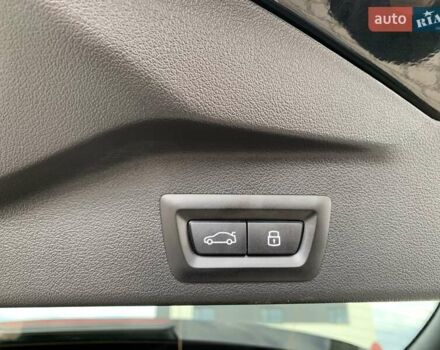 Чорний БМВ Х5, об'ємом двигуна 3 л та пробігом 6 тис. км за 99000 $, фото 52 на Automoto.ua