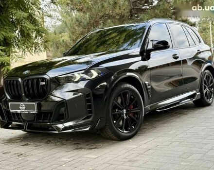 Черный БМВ Х5, объемом двигателя 4.4 л и пробегом 34 тыс. км за 129999 $, фото 1 на Automoto.ua