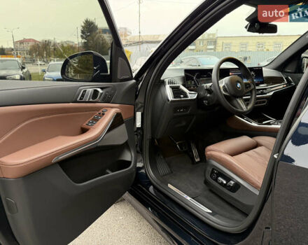 Чорний БМВ Х5, об'ємом двигуна 2.99 л та пробігом 5 тис. км за 123500 $, фото 16 на Automoto.ua