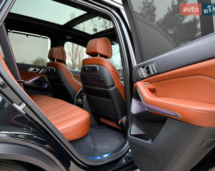 Чорний БМВ Х5, об'ємом двигуна 4.39 л та пробігом 28 тис. км за 145000 $, фото 73 на Automoto.ua