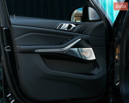 Черный БМВ Х5, объемом двигателя 4.4 л и пробегом 26 тыс. км за 153500 $, фото 20 на Automoto.ua