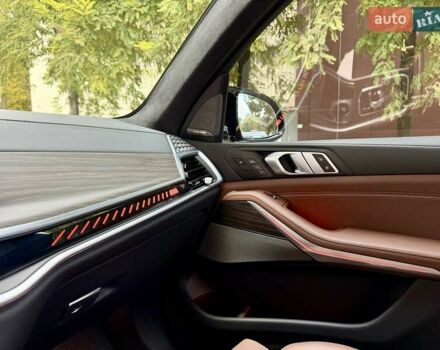 Чорний БМВ Х5, об'ємом двигуна 3 л та пробігом 34 тис. км за 129000 $, фото 43 на Automoto.ua