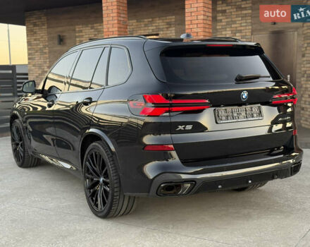 Черный БМВ Х5, объемом двигателя 3 л и пробегом 18 тыс. км за 155000 $, фото 4 на Automoto.ua