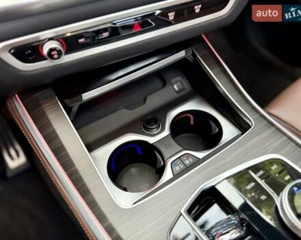 Чорний БМВ Х5, об'ємом двигуна 3 л та пробігом 34 тис. км за 129000 $, фото 41 на Automoto.ua
