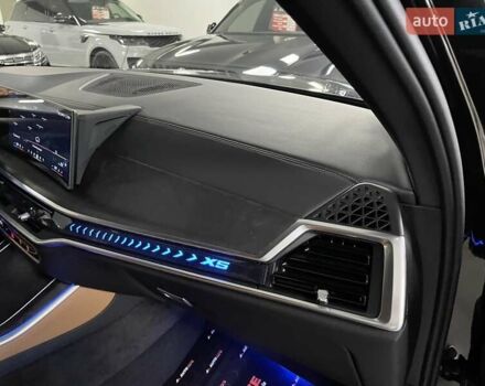 Чорний БМВ Х5, об'ємом двигуна 2.99 л та пробігом 10 тис. км за 112700 $, фото 45 на Automoto.ua