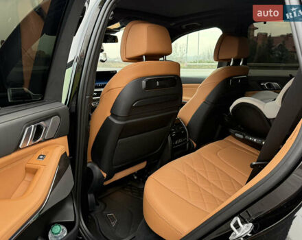 Чорний БМВ Х5, об'ємом двигуна 4.4 л та пробігом 10 тис. км за 119000 $, фото 14 на Automoto.ua