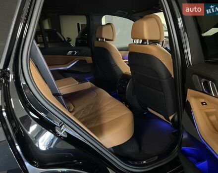 Чорний БМВ Х5, об'ємом двигуна 2.99 л та пробігом 10 тис. км за 112700 $, фото 38 на Automoto.ua