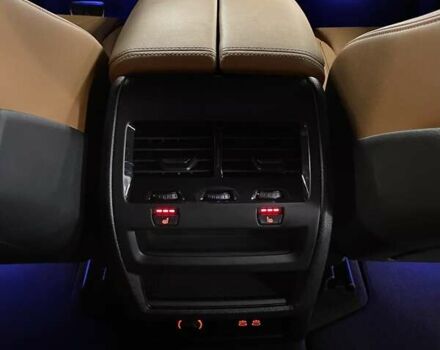 Чорний БМВ Х5, об'ємом двигуна 2.99 л та пробігом 10 тис. км за 112700 $, фото 39 на Automoto.ua