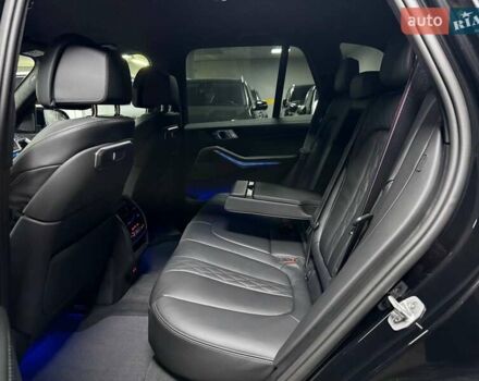 Черный БМВ Х5, объемом двигателя 4.4 л и пробегом 1 тыс. км за 159500 $, фото 67 на Automoto.ua