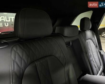 Черный БМВ Х5, объемом двигателя 4.4 л и пробегом 1 тыс. км за 159500 $, фото 76 на Automoto.ua