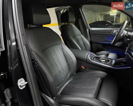 Черный БМВ Х5, объемом двигателя 4.4 л и пробегом 1 тыс. км за 159500 $, фото 110 на Automoto.ua