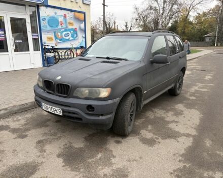 Черный БМВ Х5, объемом двигателя 3 л и пробегом 500 тыс. км за 2753 $, фото 1 на Automoto.ua