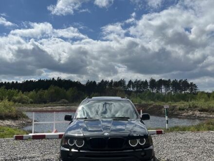 Чорний БМВ Х5, об'ємом двигуна 4.4 л та пробігом 370 тис. км за 9000 $, фото 1 на Automoto.ua