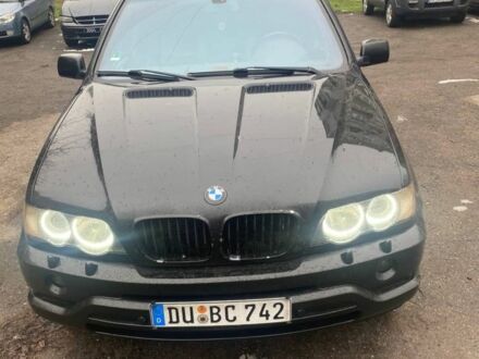 Черный БМВ Х5, объемом двигателя 3 л и пробегом 220 тыс. км за 5000 $, фото 1 на Automoto.ua