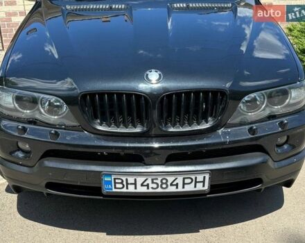 Черный БМВ Х5, объемом двигателя 4.4 л и пробегом 250 тыс. км за 6500 $, фото 1 на Automoto.ua