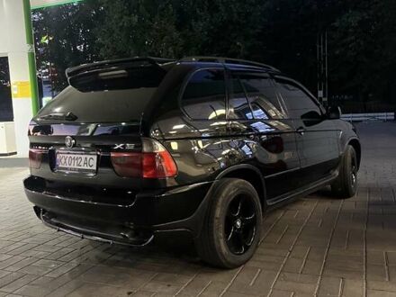 Черный БМВ Х5, объемом двигателя 3 л и пробегом 350 тыс. км за 9000 $, фото 1 на Automoto.ua