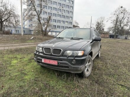 Чорний БМВ Х5, об'ємом двигуна 3 л та пробігом 400 тис. км за 4700 $, фото 1 на Automoto.ua