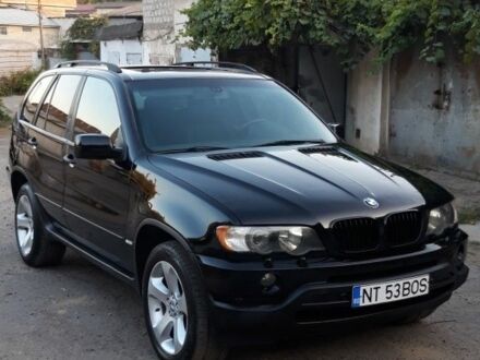 Чорний БМВ Х5, об'ємом двигуна 3 л та пробігом 350 тис. км за 4800 $, фото 1 на Automoto.ua