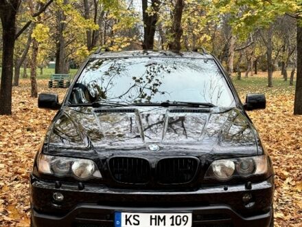 Черный БМВ Х5, объемом двигателя 3 л и пробегом 238 тыс. км за 5500 $, фото 1 на Automoto.ua