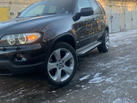 Чорний БМВ Х5, об'ємом двигуна 3 л та пробігом 305 тис. км за 11500 $, фото 1 на Automoto.ua
