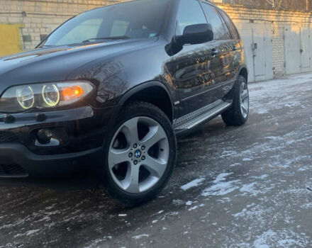 Черный БМВ Х5, объемом двигателя 3 л и пробегом 305 тыс. км за 11500 $, фото 1 на Automoto.ua