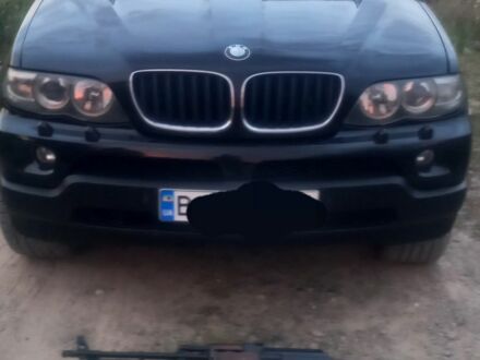 БМВ Х5 2004 у Дрогобичі на Automoto.ua Чорний БМВ Х5, об'ємом двигуна 3 л та пробігом 570 тис. км за 4999 $, фото 1 на Automoto.ua