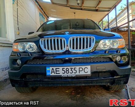 Черный БМВ Х5, объемом двигателя 4.4 л и пробегом 140 тыс. км за 8900 $, фото 1 на Automoto.ua