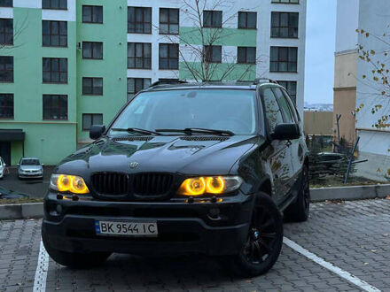 Черный БМВ Х5, объемом двигателя 3 л и пробегом 240 тыс. км за 11200 $, фото 1 на Automoto.ua