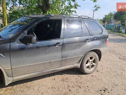 Чорний БМВ Х5, об'ємом двигуна 0 л та пробігом 300 тис. км за 5500 $, фото 1 на Automoto.ua