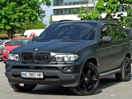 БМВ Х5 2005 у Дніпро (Дніпропетровську) на Automoto.ua Чорний БМВ Х5, об'ємом двигуна 4.4 л та пробігом 447 тис. км за 12850 $, фото 1 на Automoto.ua