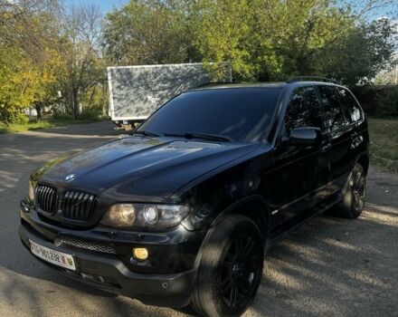 Чорний БМВ Х5, об'ємом двигуна 3 л та пробігом 300 тис. км за 5500 $, фото 1 на Automoto.ua