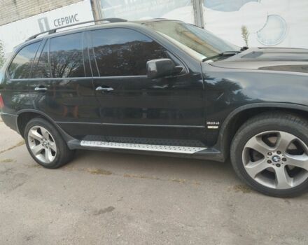 Чорний БМВ Х5, об'ємом двигуна 3 л та пробігом 500 тис. км за 6839 $, фото 1 на Automoto.ua