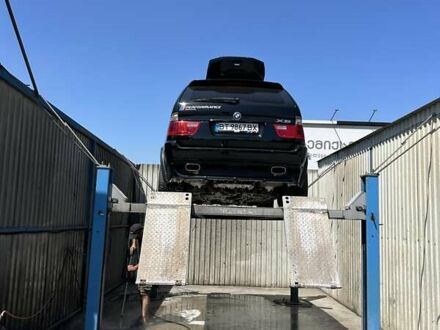 БМВ Х5 2006 в Херсоне на Automoto.ua Черный БМВ Х5, объемом двигателя 4.8 л и пробегом 200 тыс. км за 17500 $, фото 1 на Automoto.ua