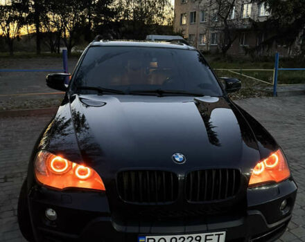 Черный БМВ Х5, объемом двигателя 3 л и пробегом 307 тыс. км за 11000 $, фото 1 на Automoto.ua