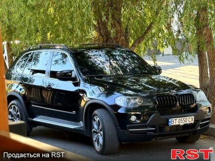 Черный БМВ Х5, объемом двигателя 4.8 л и пробегом 320 тыс. км за 12000 $, фото 1 на Automoto.ua